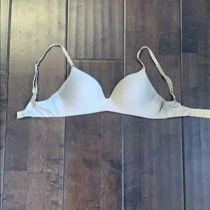 Victoria secret bra 32C